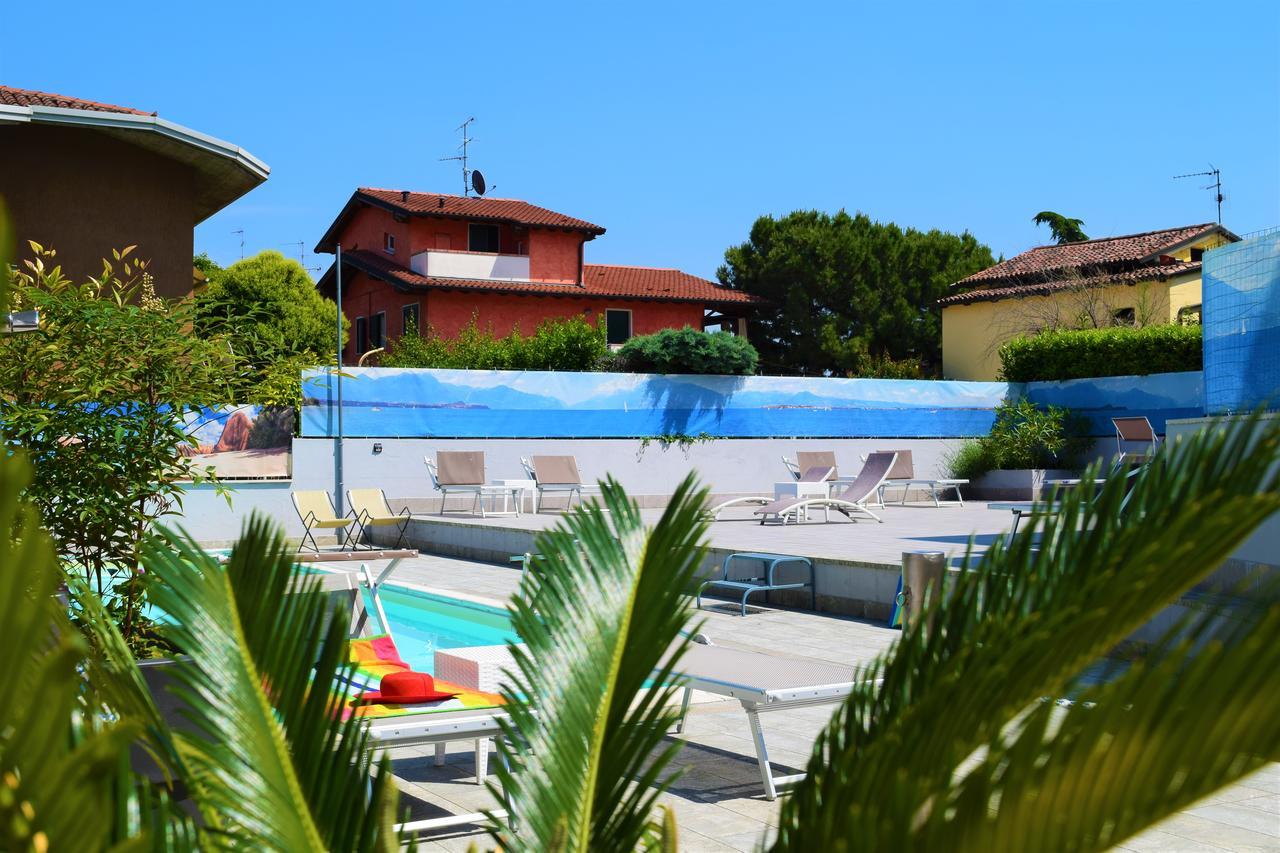 Hotel International Sirmione Exterior photo
